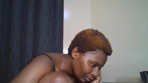 sexxy_amira online show from 11-26-25, 02:23