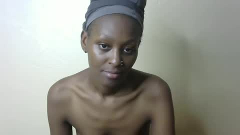 Snapshot of sexxy_bum23 chatting on 02-02-25, 05:32 sexxy bum online show from 02-02-25, 05:32