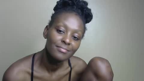 Snapshot of sexxy_bum23 chatting on 02-08-25, 05:39 sexxy bum online show from 02-08-25, 05:39