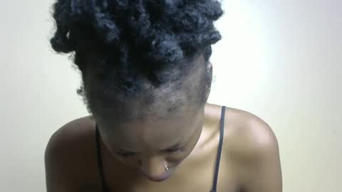 Snapshot of sexxy_bum23 chatting on 02-11-25, 02:14 sexxy bum online show from 02-11-25, 02:14