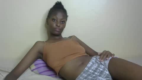 Snapshot of sexxy_bum23 chatting on 02-12-25, 11:51 sexxy bum online show from 02-12-25, 11:51