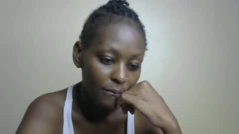 Snapshot of sexxy_bum23 chatting on 02-16-25, 11:59 sexxy bum online show from 02-16-25, 11:59