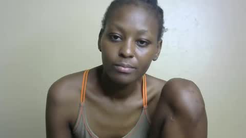 Snapshot of sexxy_bum23 chatting on 02-18-25, 03:53 sexxy bum online show from 02-18-25, 03:53