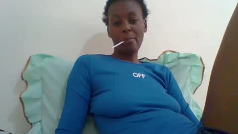 Snapshot of sexxy_bum23 chatting on 10-06-25, 09:18 sexxy bum online show from 10-06-25, 09:18