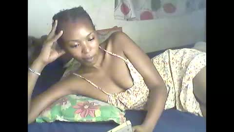 Snapshot of sexxy_curvy23 chatting on 01-14-26, 06:57 sexxy_curvy23 online show from 01-14-26, 06:57