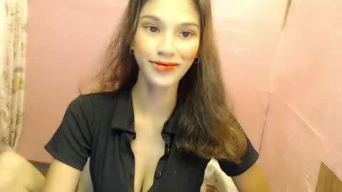 Dahlia online show from 04-14-26, 02:50