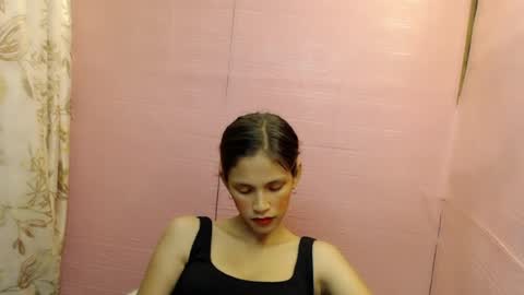 Dahlia online show from 04-14-26, 02:56