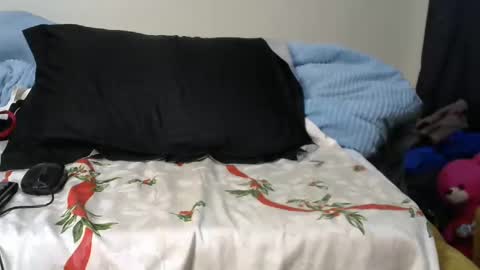 Snapshot of sexxy_goddes chatting on 01-29-25, 06:43 skylar online show from 01-29-25, 06:43