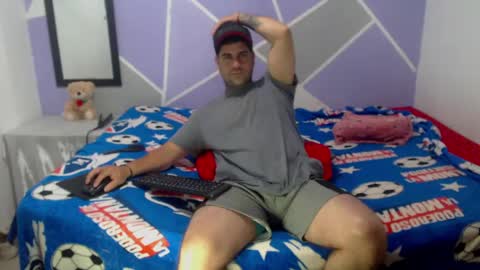 sexxy man online show from 03-07-26, 08:17