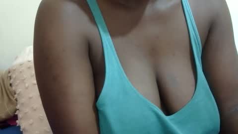 sexxy_maya1 online show from 02-14-26, 11:40