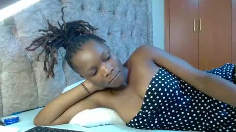 Snapshot of sexxy_santa chatting on 12-07-24, 05:15 Santa online show from 12-07-24, 05:15