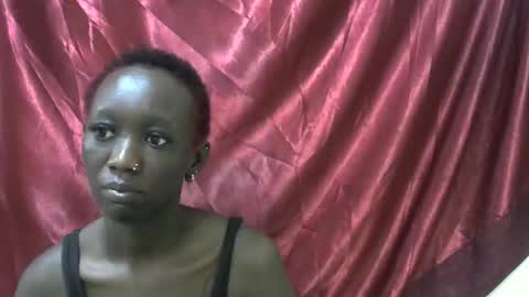 sexxy_veee online show from 10-05-25, 03:49
