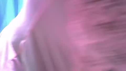 Snapshot of sexxybuttie chatting on 06-06-26, 07:29 African Queen online show from 06-06-26, 07:29