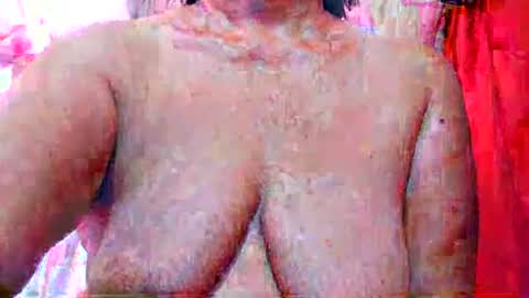 Snapshot of sexxyicee69 chatting on 06-09-26, 12:22 misslovely j online show from 06-09-26, 12:22