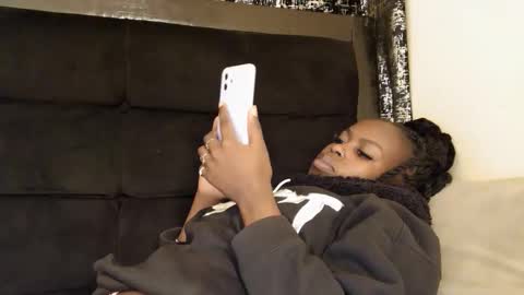 ivy online show from 03-19-26, 04:55