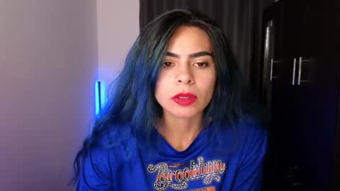  Angie   online show from 09-12-25, 11:37