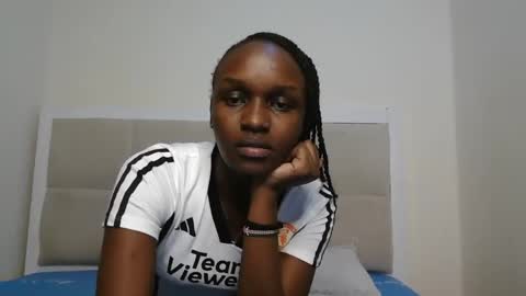 maya online show from 10-19-25, 05:02