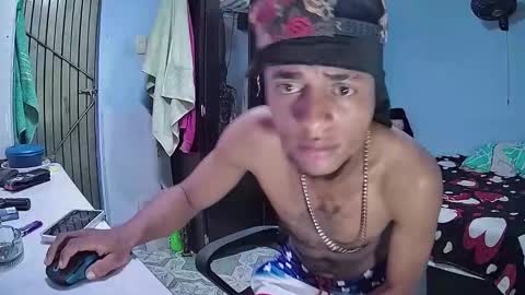Snapshot of sexy_0boy chatting on 03-18-26, 10:35 Sebastian online show from 03-18-26, 10:35