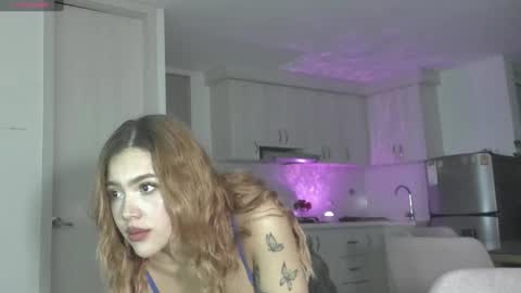 Lucy  Annyy online show from 02-22-25, 11:35