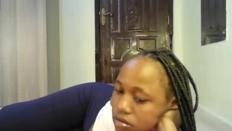 Ariana online show from 01-24-25, 05:42