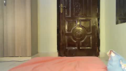 Ariana online show from 01-25-25, 06:57