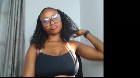 Sexy blackgirl2 online show from 01-06-26, 02:43
