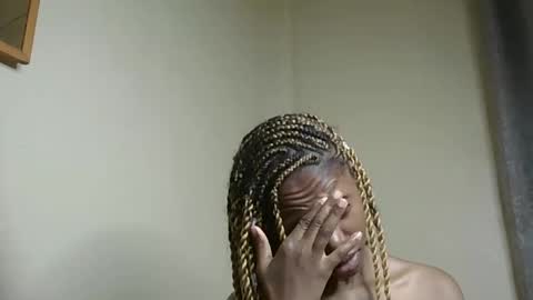 sexy_banny4 online show from 04-05-26, 03:04