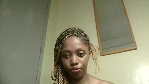 sexy_banny4 online show from 04-18-26, 07:58