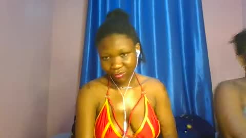 Snapshot of sexy_bellah1 chatting on 05-12-26, 11:35 bellah online show from 05-12-26, 11:35