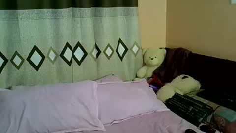 sexy_berry01 online show from 12-21-25, 11:23