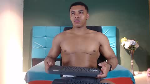 sexy_bigcock01 online show from 01-20-25, 12:07