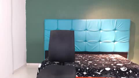 sexy_bigcock01 online show from 02-03-25, 12:03