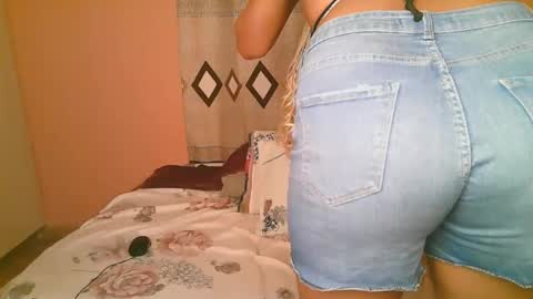 sexy_bluegirl online show from 11-17-25, 03:29