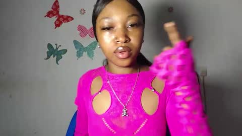 sexy_bluey247 online show from 02-20-26, 06:48