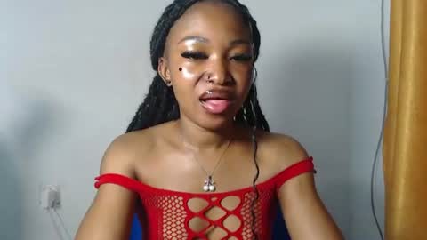 Snapshot of sexy_bluey247 chatting on 06-14-26, 12:52 sexy_bluey247 online show from 06-14-26, 12:52