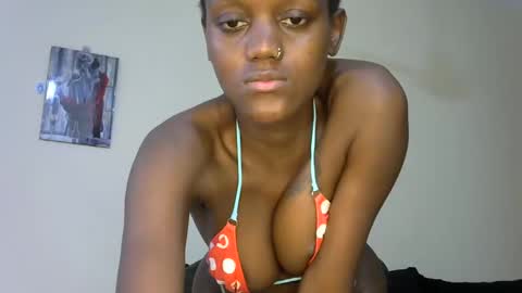 liya online show from 01-13-25, 01:02