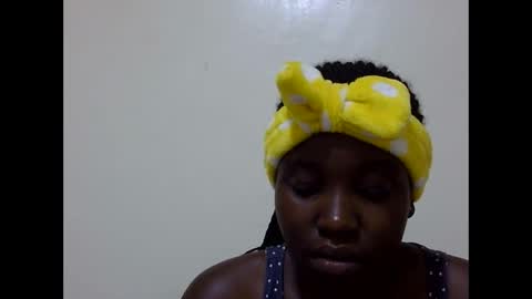 Snapshot of sexy_butt1 chatting on 02-17-25, 10:58 sexy butt1 online show from 02-17-25, 10:58