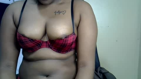 shydolly01 online show from 08-06-26, 12:18