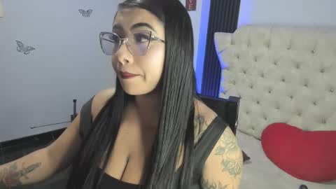  C R I S T A L  online show from 09-21-25, 02:02