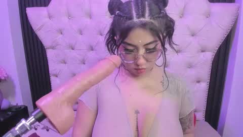  C R I S T A L  online show from 03-16-26, 06:56