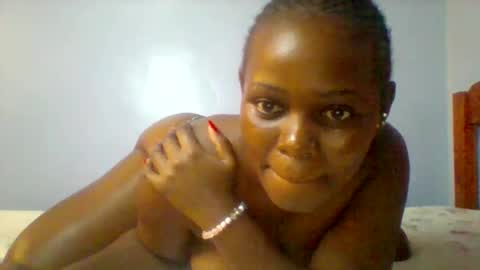 Snapshot of sexy_curvy2 chatting on 11-28-25, 06:49 bubble online show from 11-28-25, 06:49