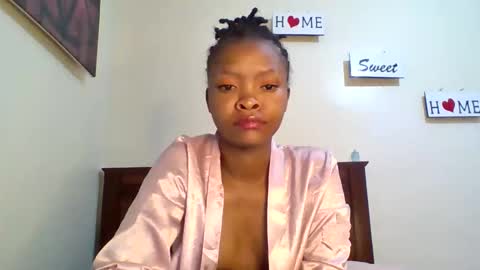 Snapshot of sexy_dianaa chatting on 06-01-26, 10:17 sexy_dianaa online show from 06-01-26, 10:17
