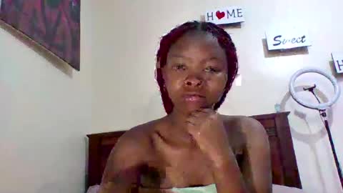 Snapshot of sexy_dianaa chatting on 07-17-26, 09:38 sexy_dianaa online show from 07-17-26, 09:38