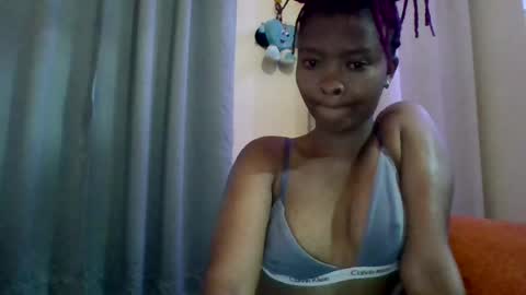 Snapshot of sexy_dianaa chatting on 08-02-26, 05:44 sexy_dianaa online show from 08-02-26, 05:44