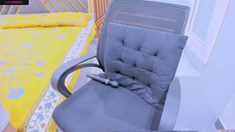 Snapshot of sexy_doll_1_ chatting on 01-20-25, 04:55 Sexydoll online show from 01-20-25, 04:55
