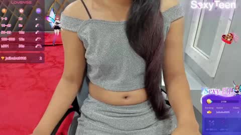 Snapshot of sexy_doll_1_ chatting on 02-03-25, 11:53 Sexydoll online show from 02-03-25, 11:53