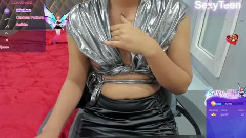 Snapshot of sexy_doll_1_ chatting on 02-04-25, 12:22 Sexydoll online show from 02-04-25, 12:22
