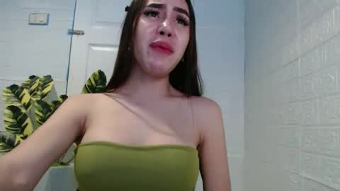 sexy_emily92 online show from 09-27-25, 02:55