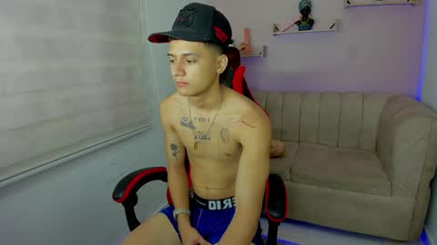 Snapshot of sexy_girl__777 chatting on 02-14-25, 12:36 sexy_girl__777 online show from 02-14-25, 12:36