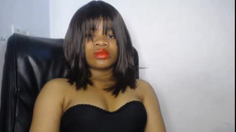Snapshot of sexy_goddess_pet chatting on 05-11-26, 07:33 Ella online show from 05-11-26, 07:33